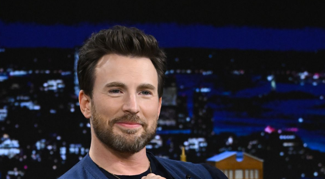 Chris Evans Passes the Sexiest Man Alive Torch After a Sexy Year